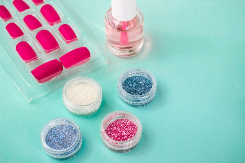 How Long Do Pre-Glued Nails Last?