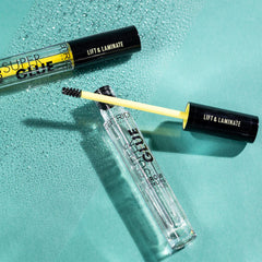 Catrice Cosmetics Super Glue Brow Styling Gel 010 Ultra Hold (4ml) - Lifestyle Shot 2