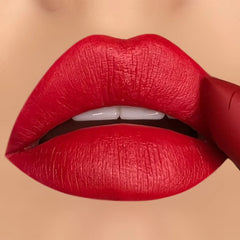 Doll Beauty Red Alert Lipstick - She's Well Red (3.8g) - Lip Shot