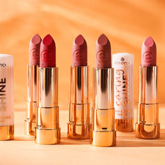 Essence Caring Shine Vegan Collagen Lipstick (3.5g) - Lifestyle Shot 3