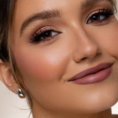 House of Lashes - Iconic Demi (Model Shot 1)
