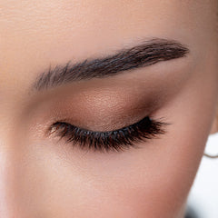 House of Lashes - Macchiato (Model Shot 4)