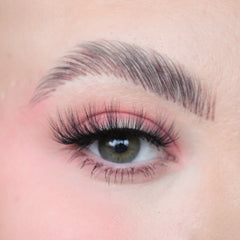 Unicorn Cosmetics 3D Faux Mink Lashes - Baby (Model Shot 3)