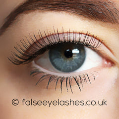 Ardell Lashes Black - Beauties (Model Shot 1)