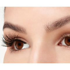 Ardell Wispies Lashes 113 (with DUO Glue) - Model Shot B2