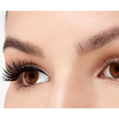 Ardell Magnetic Lashes Double Wispies (Model Shot B3)