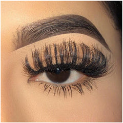 Boldface Lashes - Go Big Or Go Home (Model Shot)