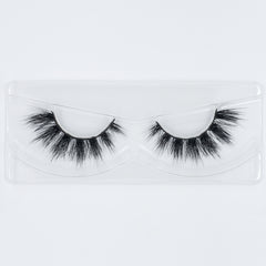 Doll Beauty Lashes - Chloe Elizabeth (Tray Shot)