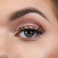 Kiss Lash Couture - So Wispy 01 (Model Shot)