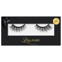 Lilly Lashes Click Magnetic - Cause We Can (Packaging Shot)