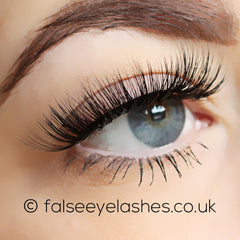 Unicorn Cosmetics 3D Faux Mink Lashes - Rebel Smoke (Model Shot 2)