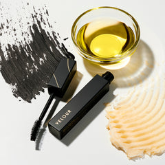 Velour Pretty Big Deal Mascara (9ml) - Lifestyle shot