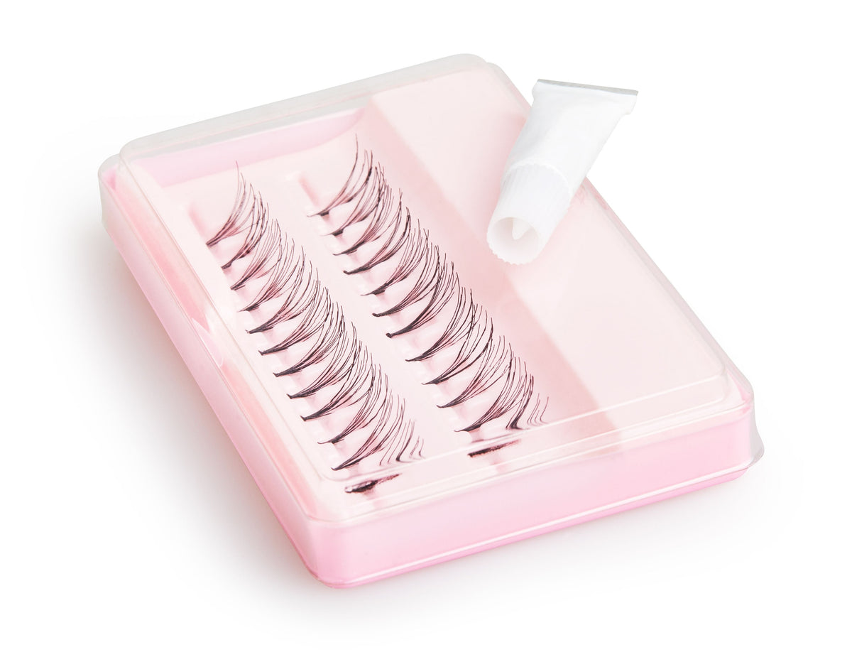 What Do You Use if You Don't Have Eyelash Adhesive?