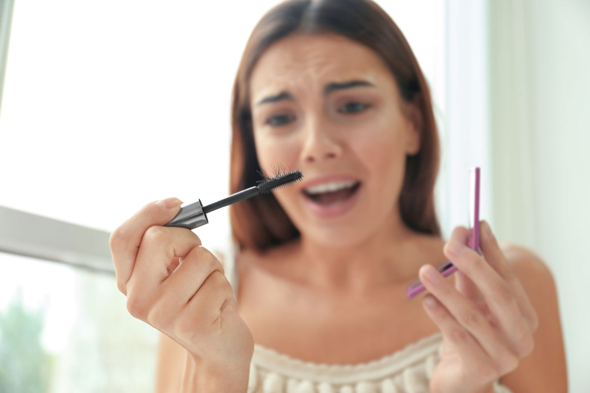 Do Eyelashes Grow Back? And How Long Does it Take?