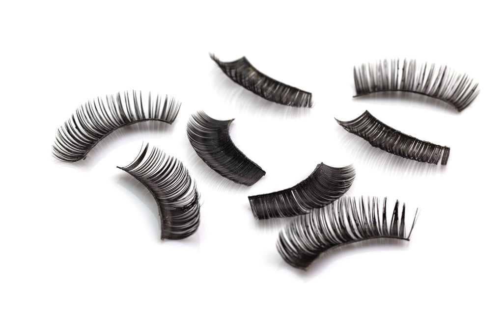 How Long do False Eyelashes Last?