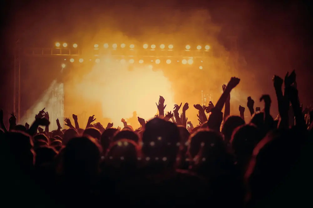 Your Step-by-Step Guide to a FIRE 2 Part Day-to-Night Time Festival Look!