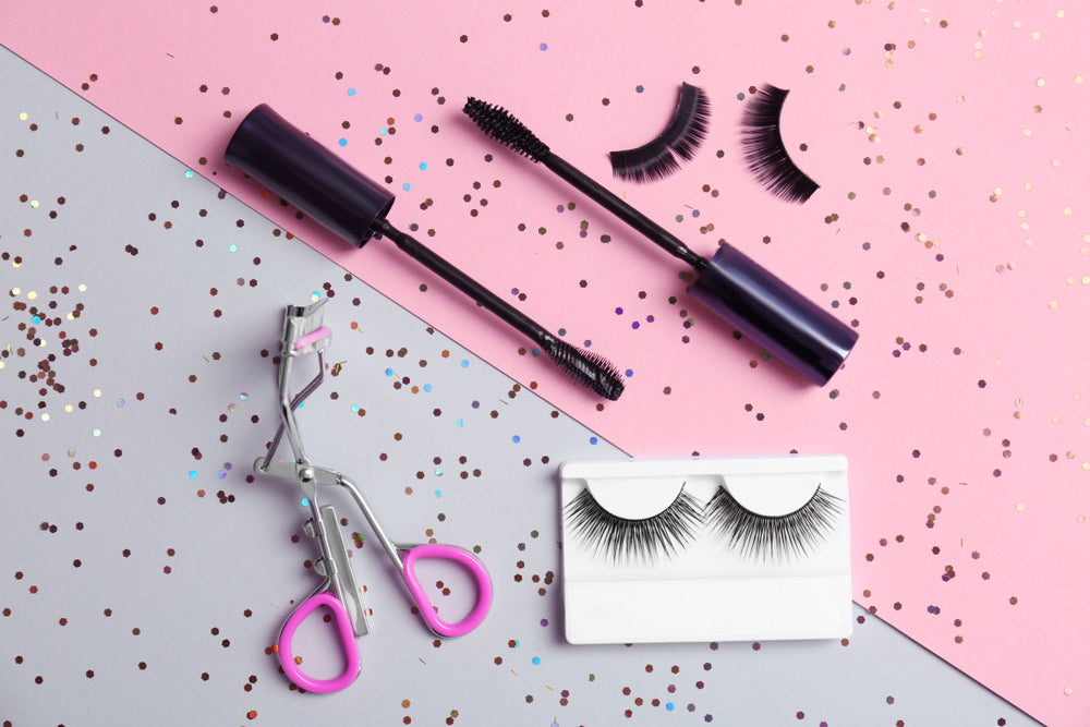 The Lola's Lashes Review