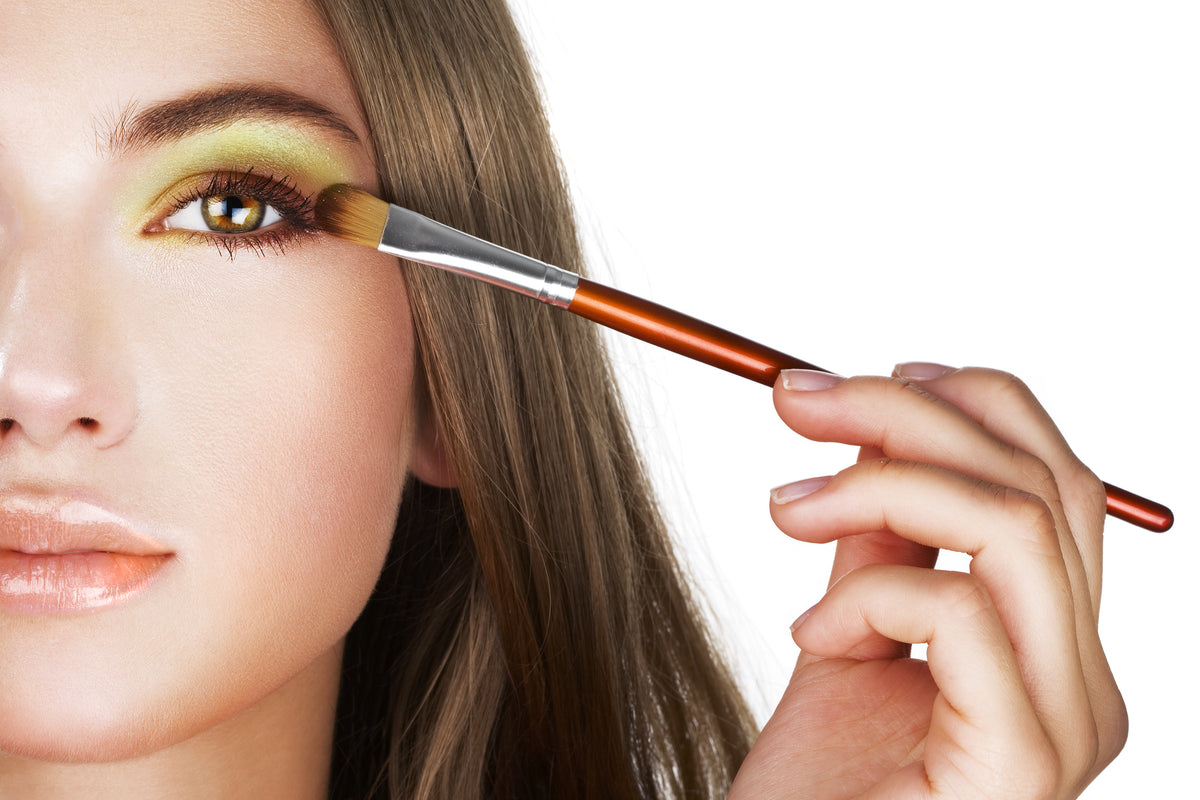 MUA Gives Expert Advice on Finding Your Perfect Eye Makeup