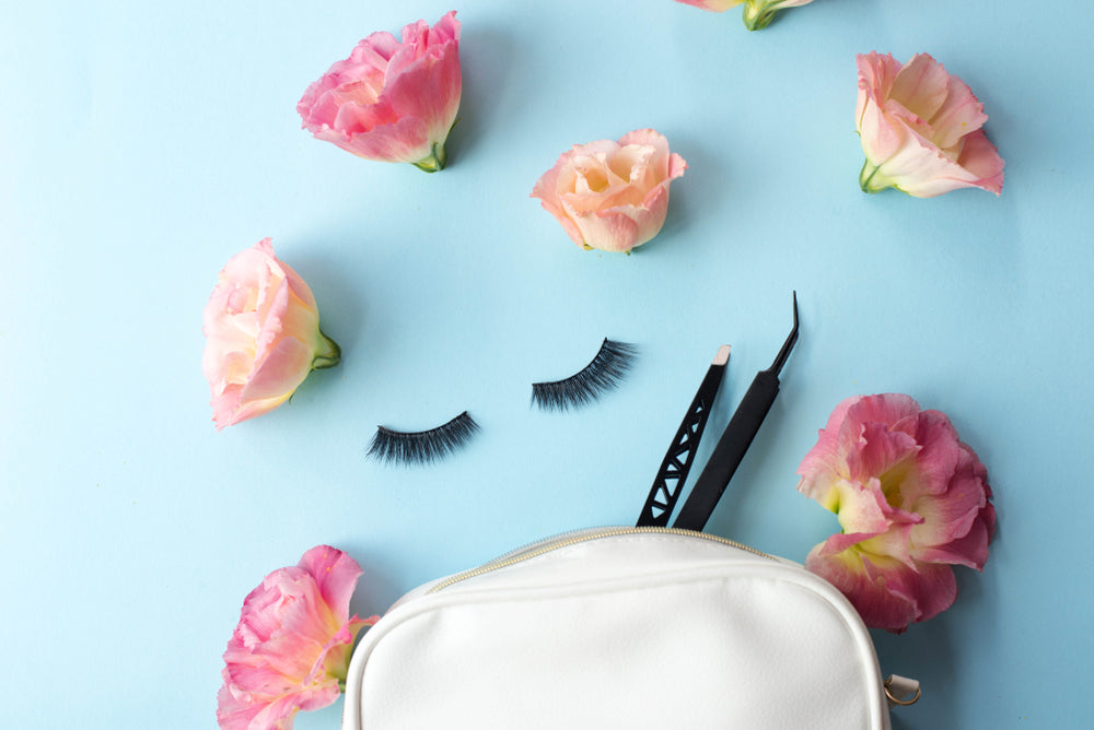 How to Apply Wispy Lash Extensions