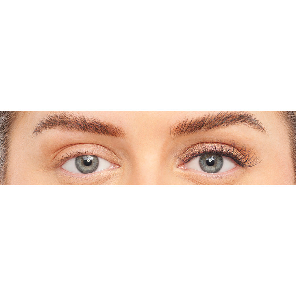 Eylure Underlash Pre-Glued Salon Curl Clusters - Lengthening (Model Shot)