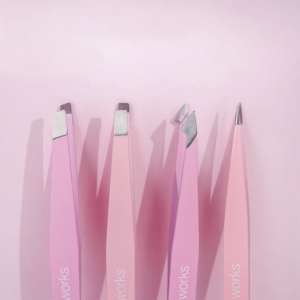 Brushworks The Complete Combination Tweezer Set - Pink (4 Pieces) - Lifestyle 2