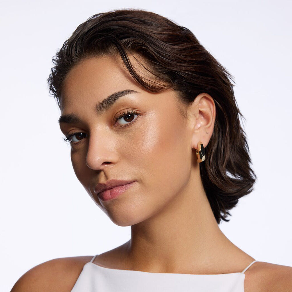 Catrice Cosmetics 3 Steps To Contour Palette (7.5g) - Model Shot 3