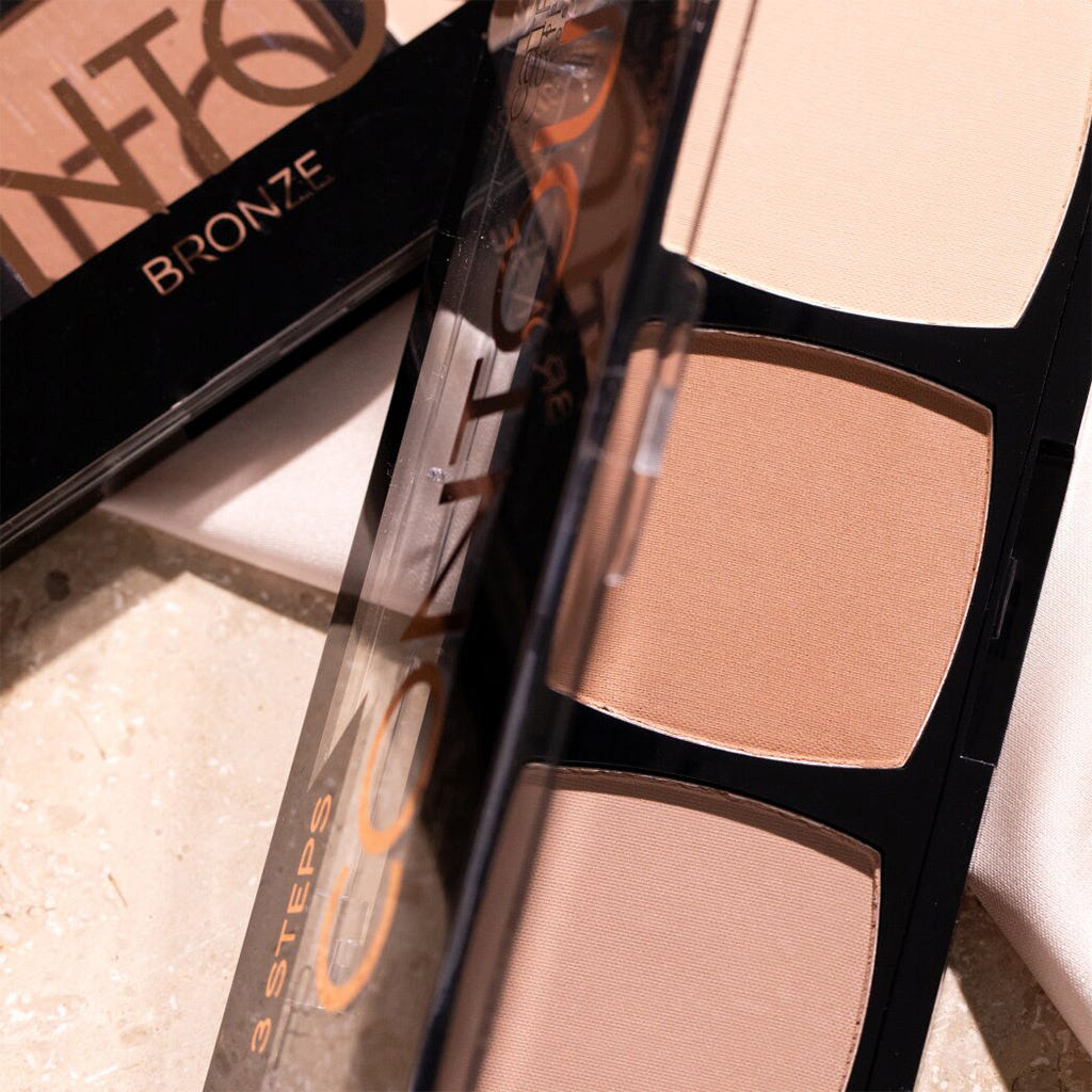 Catrice Cosmetics 3 Steps To Contour Palette (7.5g) - Lifestyle Shot 2
