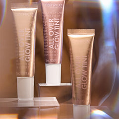 Catrice Cosmetics All Over Glow Tint 040 Bronze It (15ml) - Lifestyle Shot 3 