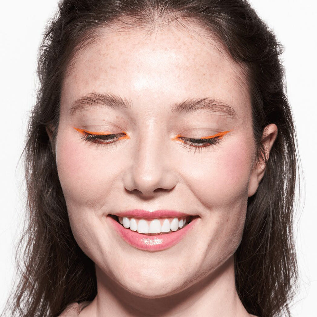 Catrice Cosmetics Blush Affair Liquid Blush (10ml) - Model Shot 4 [050 Plum-Tastic]