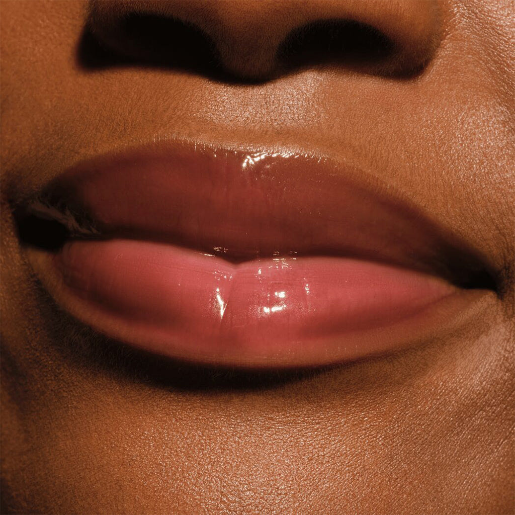 Catrice Cosmetics Butter Drippin' Glossy Lip Balm (10ml) - Model Shot 2 [040 Bisou Bisou]
