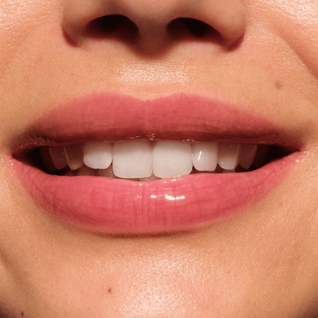 Catrice Cosmetics Butter Drippin' Glossy Lip Balm (10ml) - Model Shot 3 [040 Bisou Bisou]