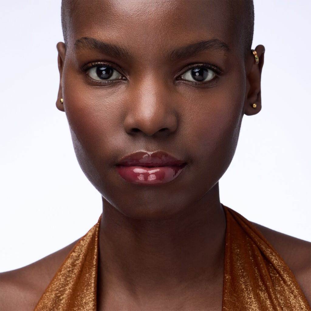 Catrice Cosmetics Butter Drippin' Glossy Lip Balm (10ml) - Model Shot 5 [050 Cherry Delicious]