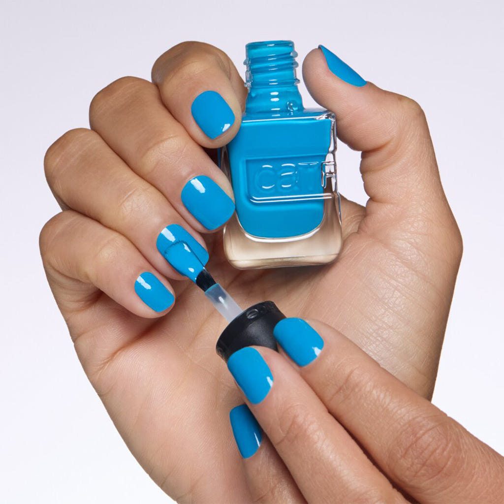 Catrice Cosmetics Gel Affair Nail Lacquer (10.5ml) - Model Shot 1 [028 Just Pooling Around]