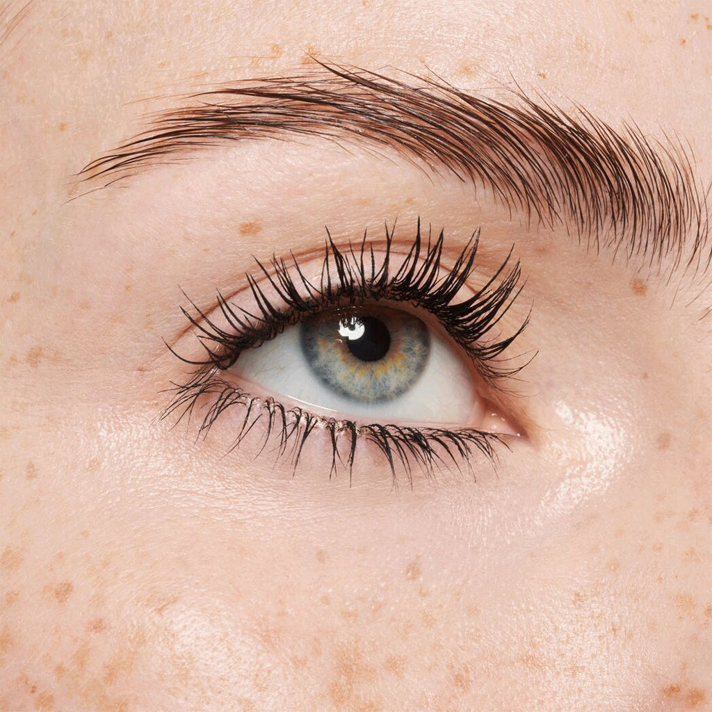 Catrice Cosmetics Glam & Doll Sensitive Volume Mascara (9ml) - Model Shot 2