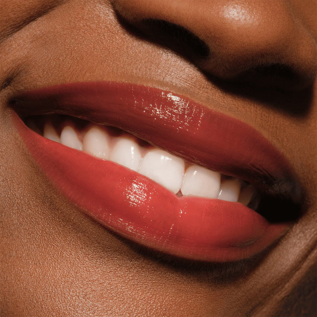 Catrice Cosmetics Glass Like Dewy Lip Tint (3ml) - Model Shot 2 [040 You Do You]