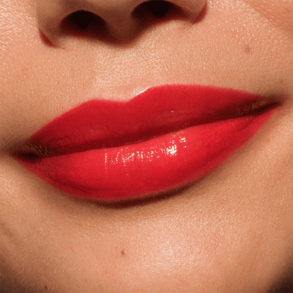 Catrice Cosmetics Glass Like Dewy Lip Tint (3ml) - Model Shot 1 [050 Regrets? Always!]