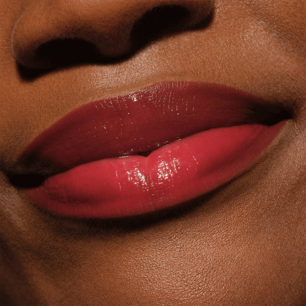 Catrice Cosmetics Glass Like Dewy Lip Tint (3ml) - Model Shot 1 [080 Watch Out - It's Hot]