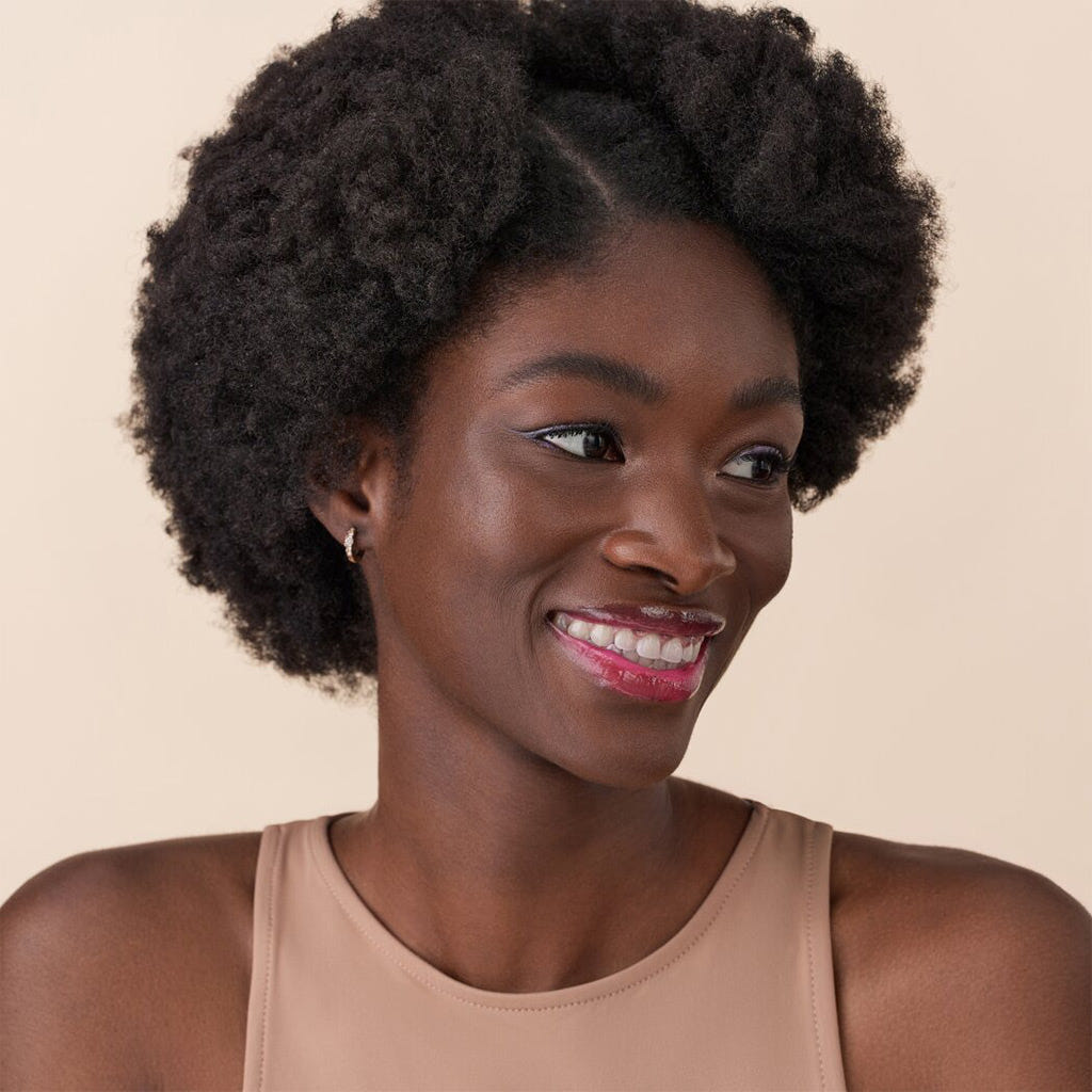 Catrice Cosmetics Glossin' Glow Tinted Lip Oil (4ml) - Model Shot 6 [020 Drama Mama]