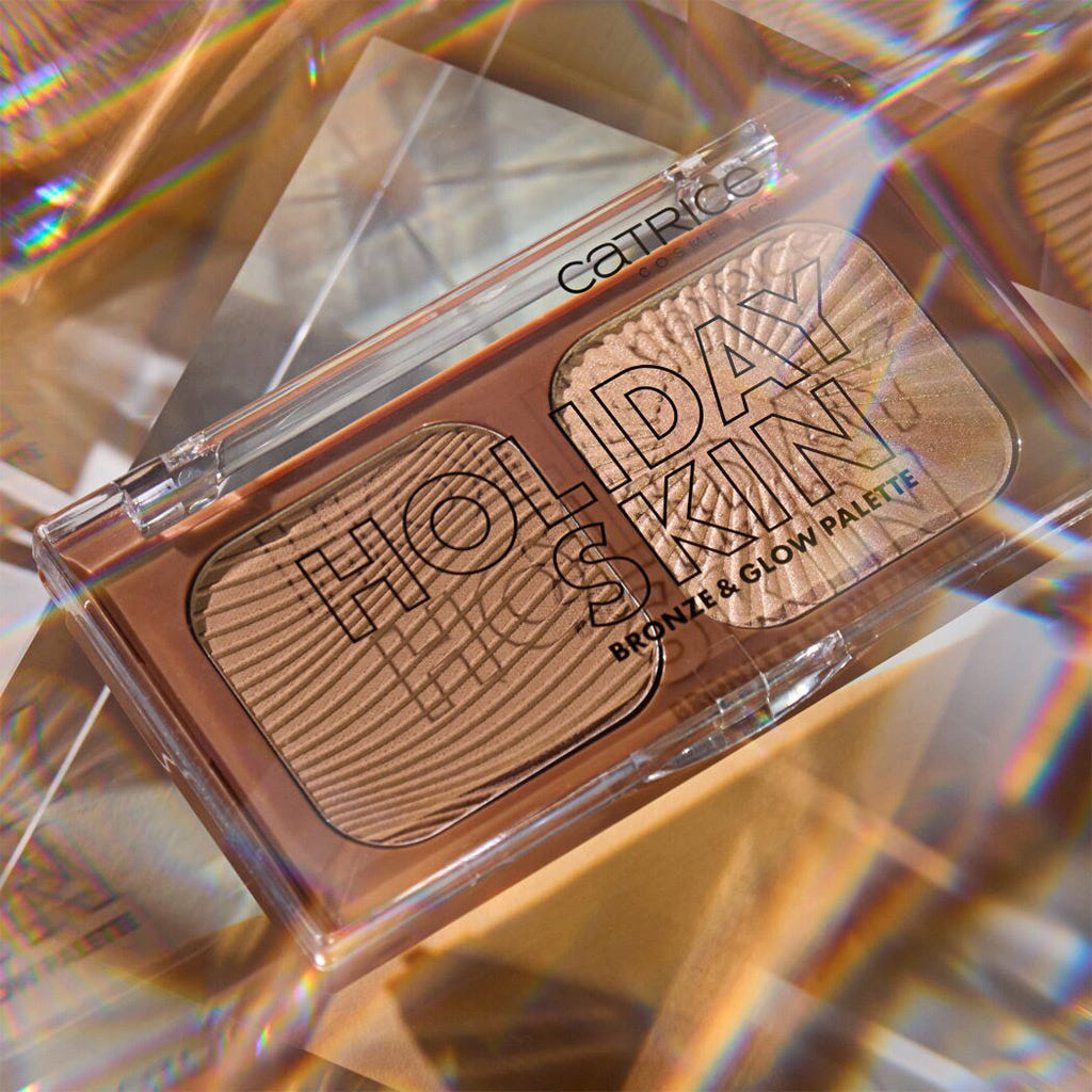 Catrice Cosmetics Holiday Skin Bronze & Glow Palette (5.5g) - Lifestyle Shot 5