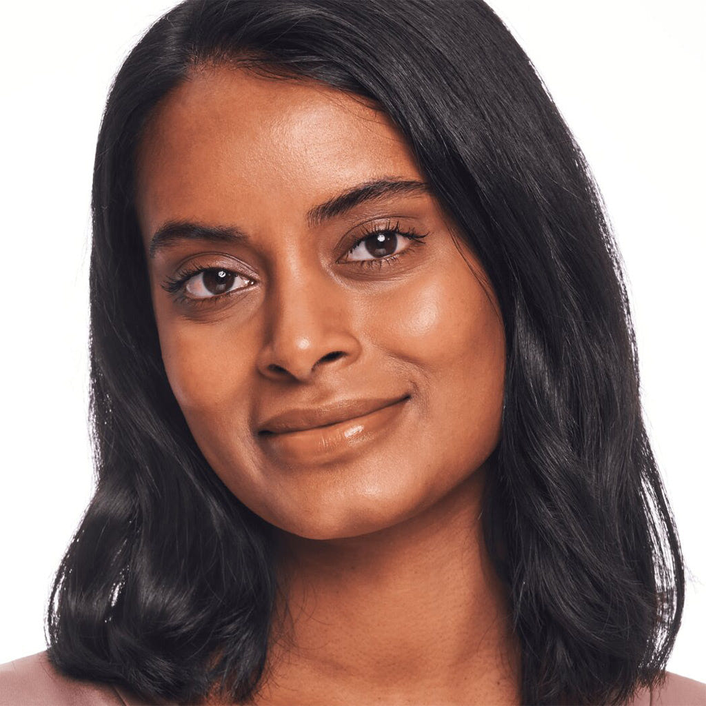Catrice Cosmetics Liquid Camouflage High Coverage Concealer (5ml) - Model Shot 2 [080 Caramel Beige]