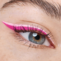 Catrice Cosmetics Matte Liner Water-Activated Eyeliner (8.5g) - Model Shot 2