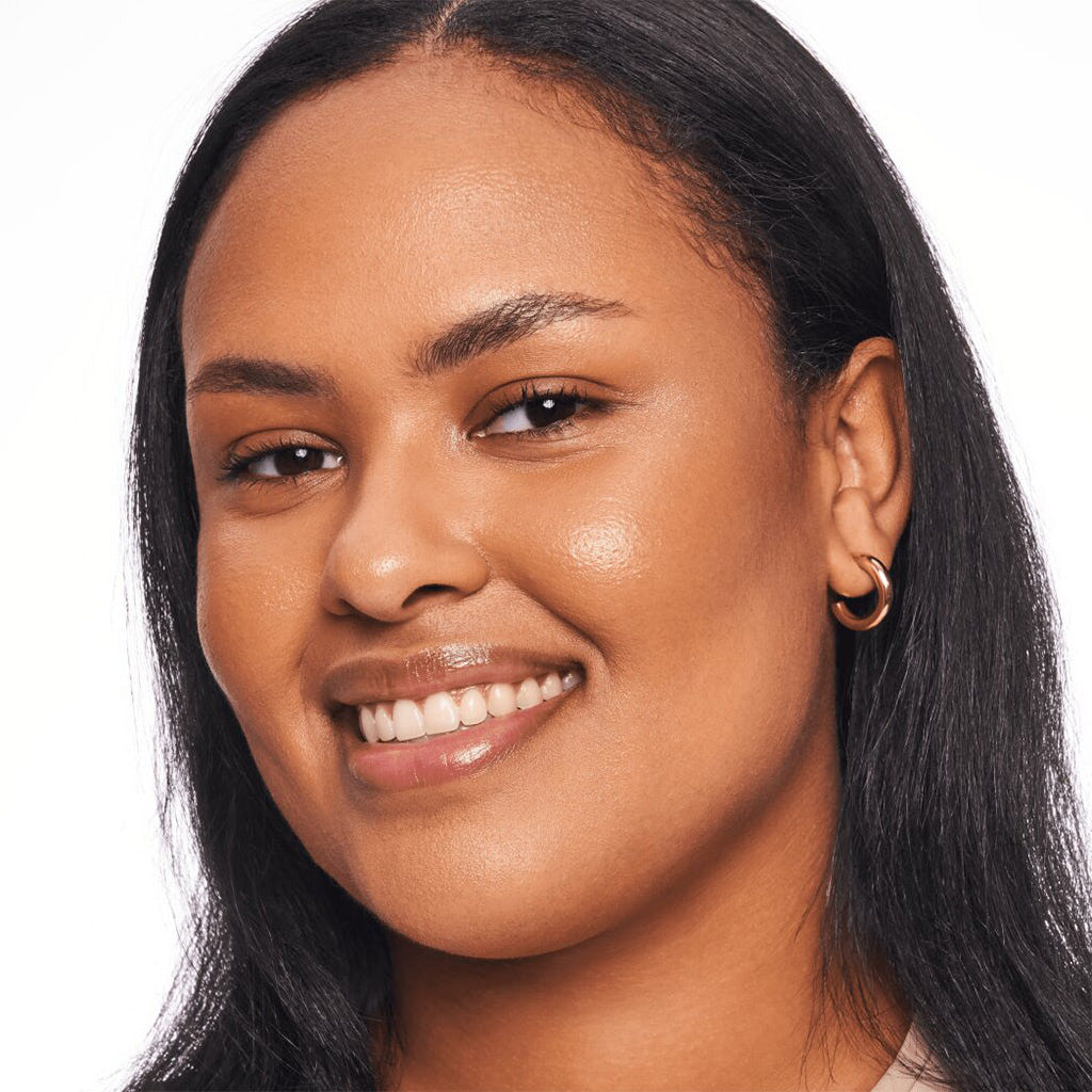 Catrice Cosmetics More Than Glow Highlighter (5.9g) - Model Shot 1 [020 Supreme Rose Beam]