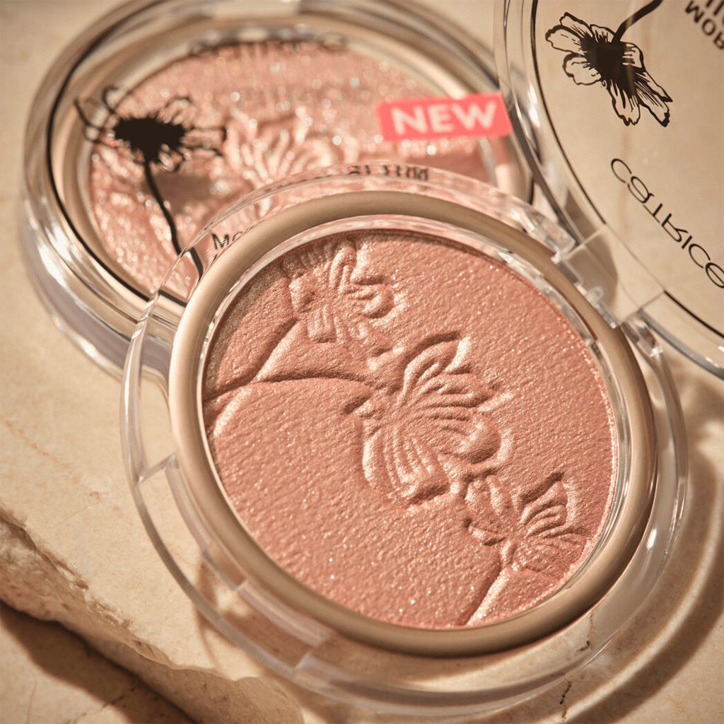 Catrice Cosmetics More Than Glow Highlighter (5.9g) - Lifestyle Shot 1 [040 Absolute Blushin' Bright]