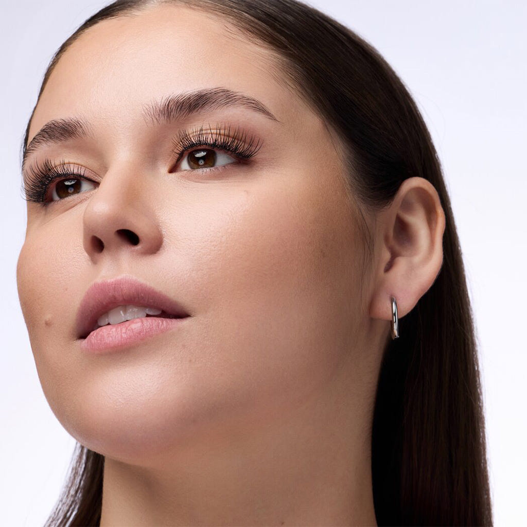 Catrice Cosmetics Natural Cluster Lashes (Model Shot 5)