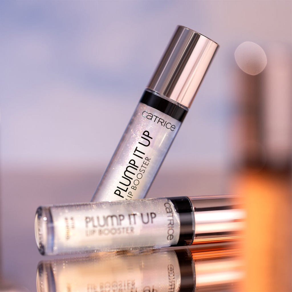 Catrice Cosmetics Plump It Up Lip Booster (3.5ml) - Lifestyle Shot 1 [010 Poppin' Champagne]