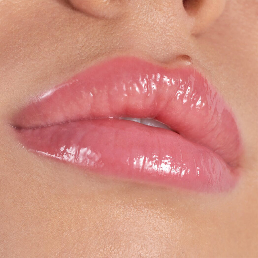 Catrice Cosmetics Plump It Up Lip Booster (3.5ml) - Model Shot 1 [050 Good Vibrations]