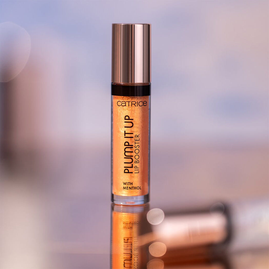 Catrice Cosmetics Plump It Up Lip Booster (3.5ml) - Lifestyle Shot 1 [070 Fake It Till You Make It]