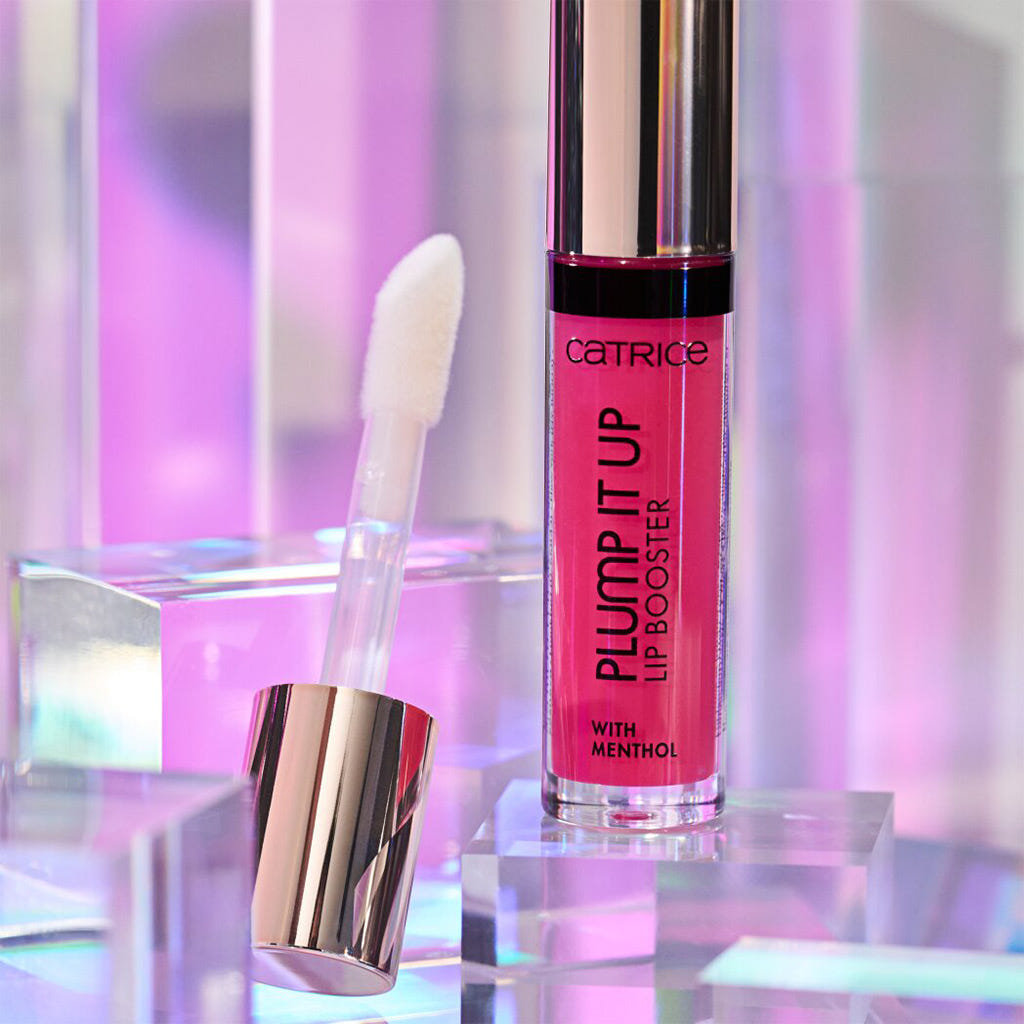 Catrice Cosmetics Plump It Up Lip Booster (3.5ml) - Lifestyle Shot 2 [080 Overdosed On Confidence] 
