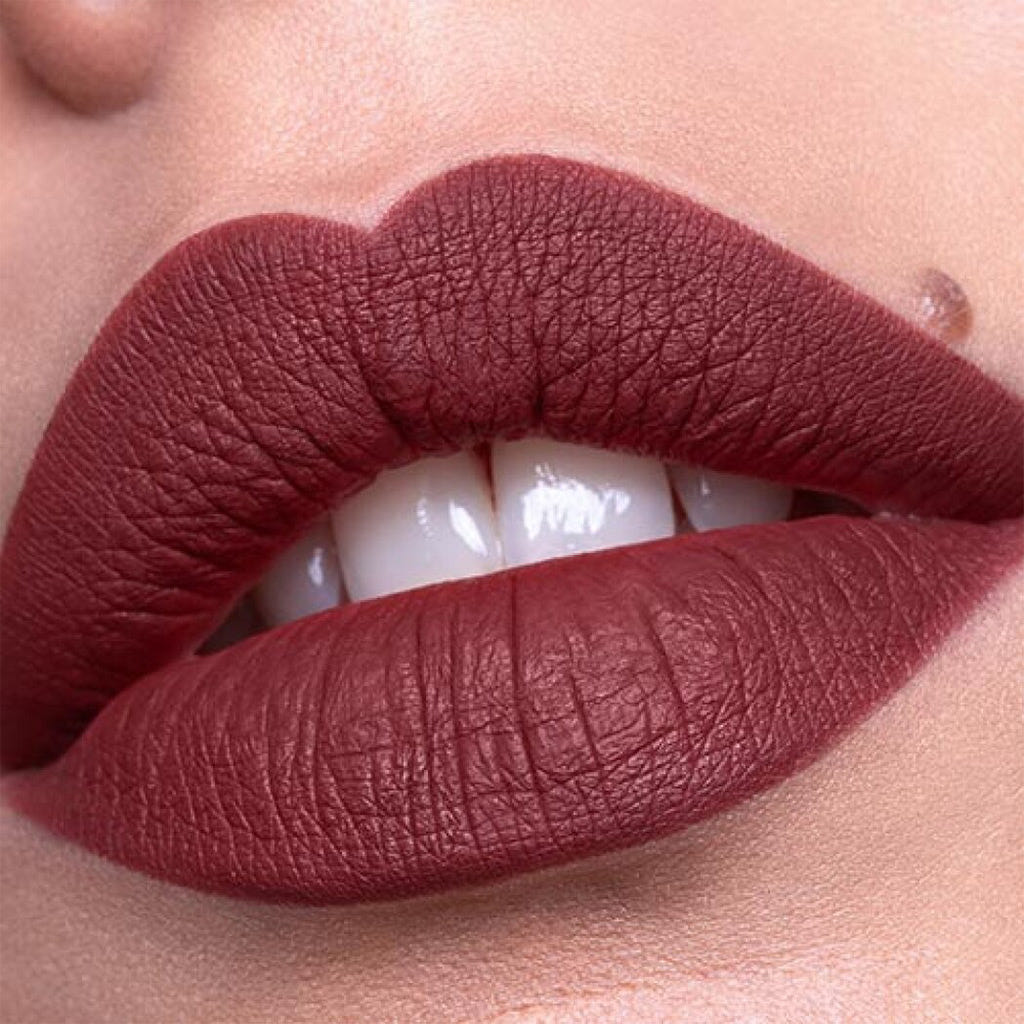 Catrice Cosmetics Plumping Lip Liner (0.35g) - Model Shot 3 [100 Go All-Out]