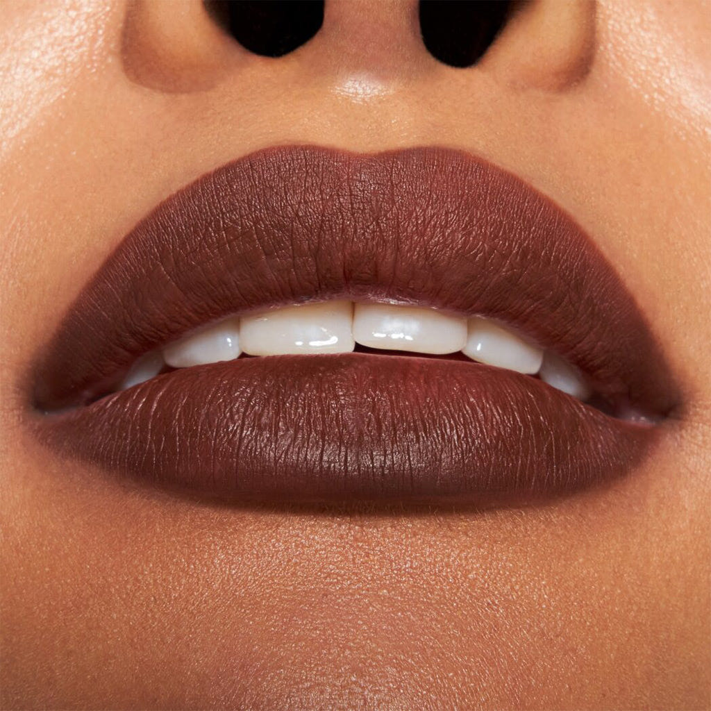 Catrice Cosmetics Plumping Lip Liner (0.35g) - Model Shot 2 [170 Chocolate Lover]